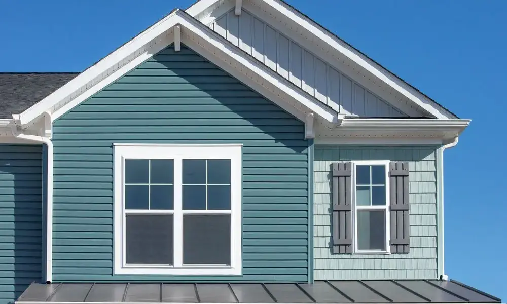 Roof repair and inspection services in Crandall